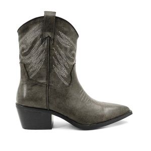 ShuShop Zahara Boots in Grey